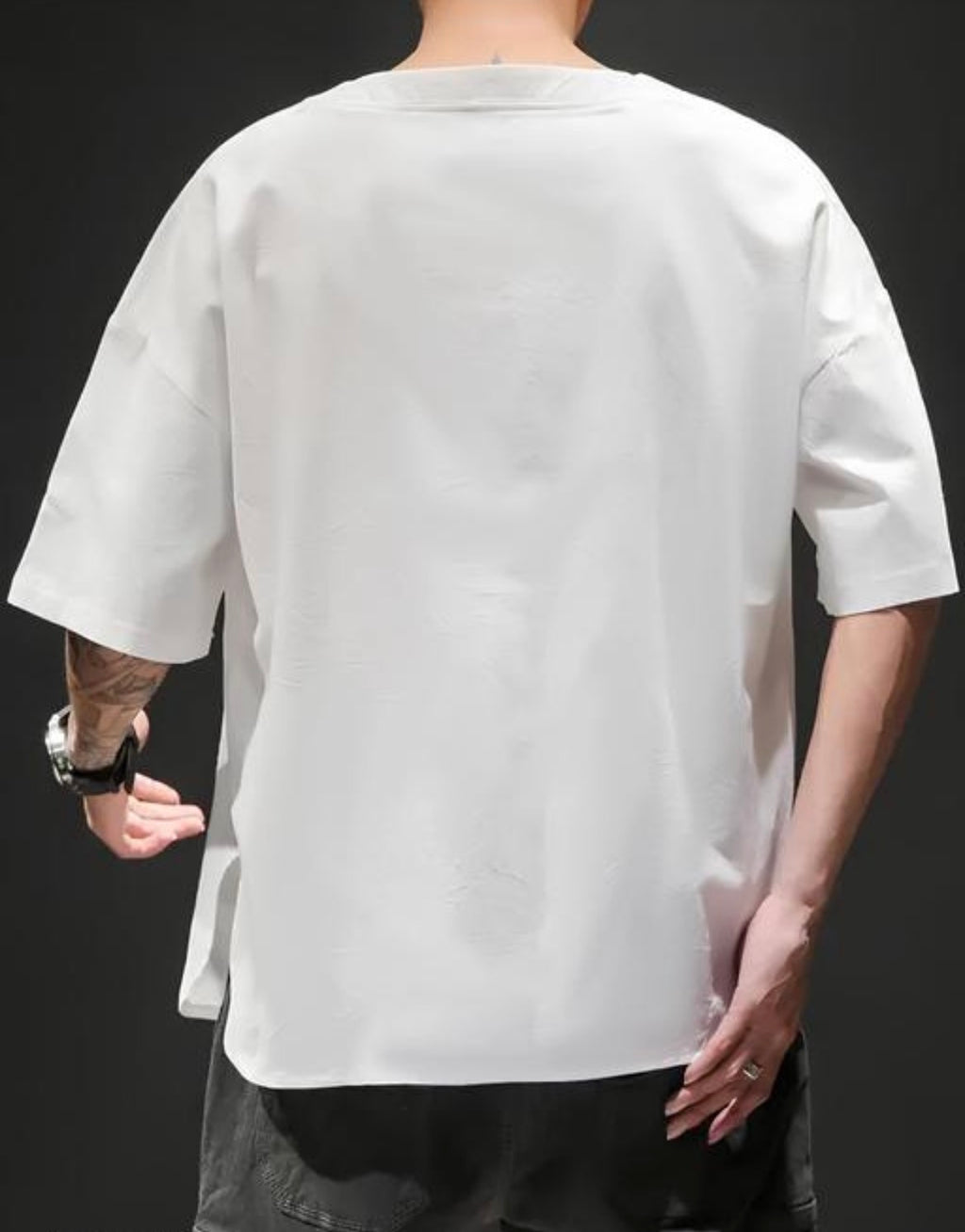 Maniac Mens solid regular round white Tshirt